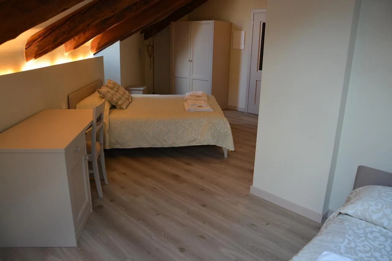 ** Bed & Breakfast Guest House Ca' Dell'Angelo Italy