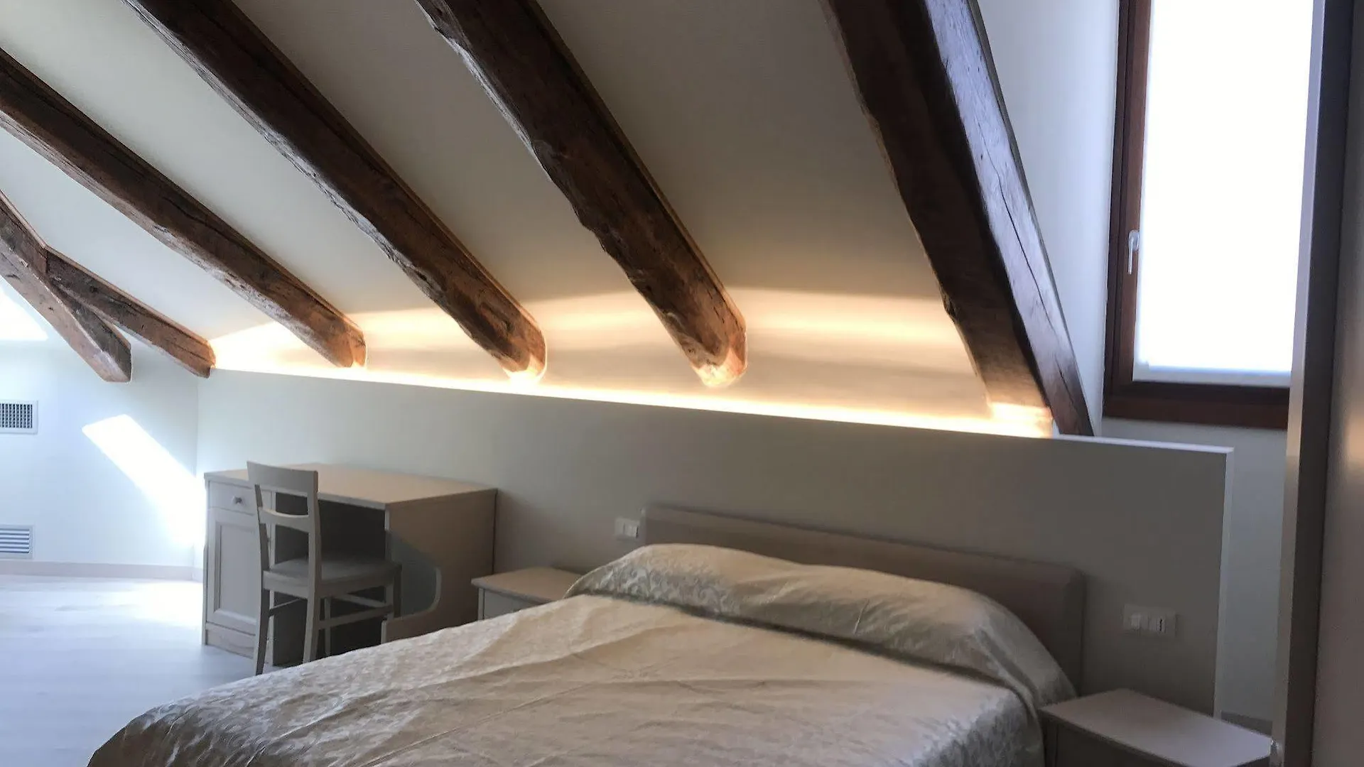 Guest House Ca' Dell'Angelo Bed & Breakfast Venice
