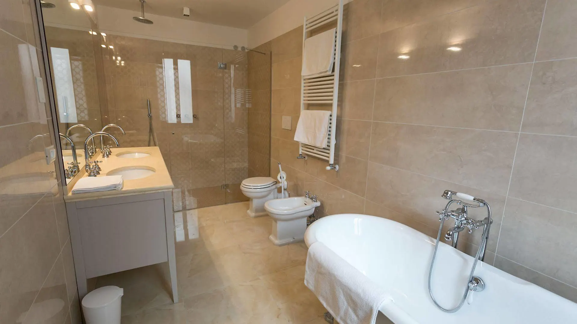 Guest House Ca' Dell'Angelo Bed & Breakfast